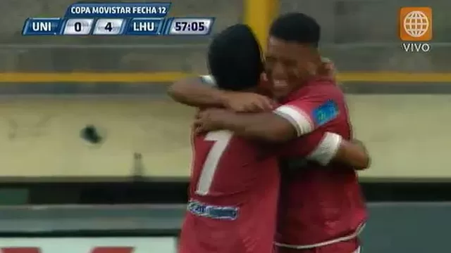 Takeuchi el goleador de la tarde.