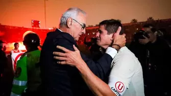 Universitario le dedicó un conmovedor video a Jorge Fossati por su regreso al club / Universitario