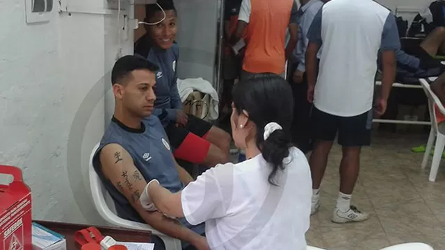 Guastavino en los ex&amp;aacute;menes m&amp;eacute;dicos de Universitario.-foto-1