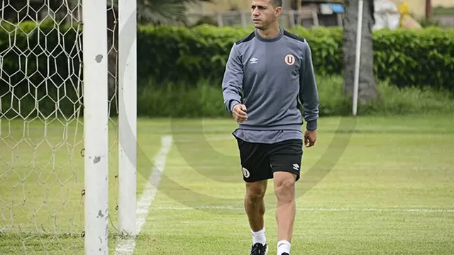 Guastavino en los ex&amp;aacute;menes m&amp;eacute;dicos de Universitario.-foto-2