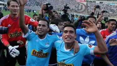 Celestes celebraron con su hinchada. (Foto: Diego V&amp;eacute;rtiz)