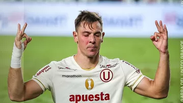 Universitario venció 2-0 a Sporting Cristal y retomó la punta del Apertura