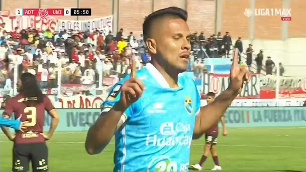 Gol de Janio Pósito a Universitario a los 6&#39;. | Fuente: Captura LIGA1MAX