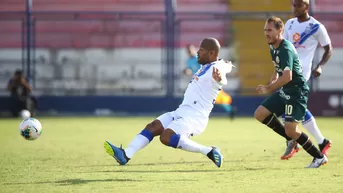 Universitario vs. Alianza Atlético: Autogol de Alberto Rodríguez abre el marcador a favor de los cremas