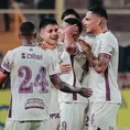 Universitario goleó a Juan Pablo II por la fecha 13 del Clausura 2026 y asoma la punta