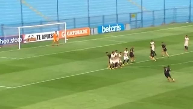 UTC y Universitario chocan en el Alberto Gallardo. | Video: Gol Perú