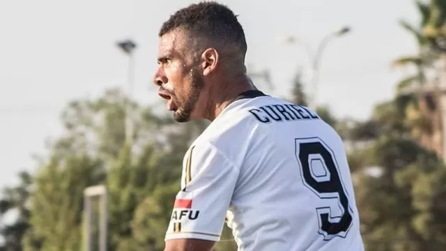 Miguel Curiel, delantero nacional de 32 años. | Foto: Ferroviária 