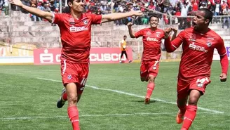 Universitario cayó ante Cienciano en el Cusco por el Apertura