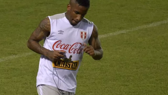 Jefferson Farfán: mira qué hace el futbolista en su visita a Lima-foto-1