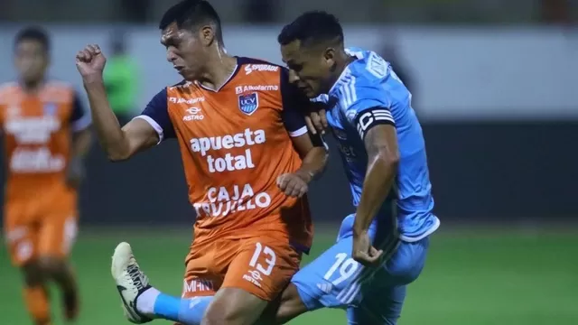 Sporting Cristal emitiría en las próximas horas el diagnóstico oficial de la lesión de Yoshimar Yotún. | Video: América Deportes.