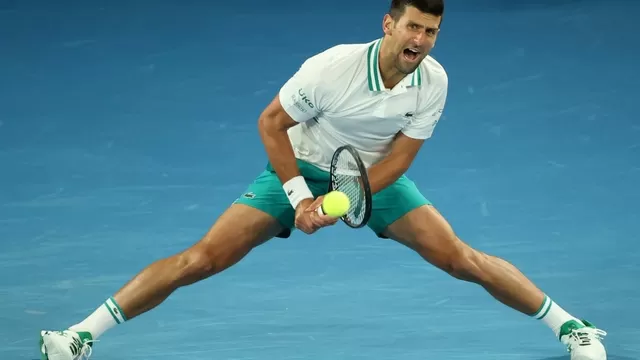 Abierto de Australia: Djokovic logró su victoria 300 en Grand Slam con algo de dolor