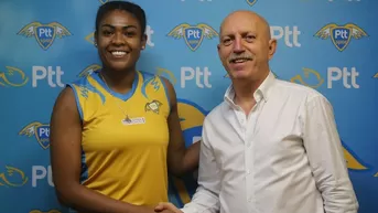 Ángela Leyva: Se acabó temporada de voleibol para la peruana en Turquía