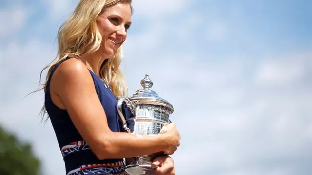 Angelique Kerber relevó a Serena: es la nueva número 1 del mundo