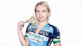 Bélgica: Vetan a directora de equipo de ciclismo por fotos sexys para Playboy
