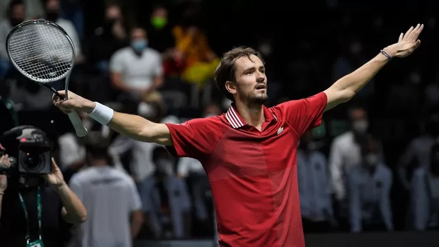 Copa Davis: Medvedev celebró como Cristiano y propició el enfado del público