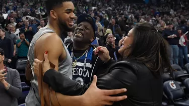 Coronavirus: Falleció por COVID-19 la madre de la estrella NBA Karl-Anthony Towns