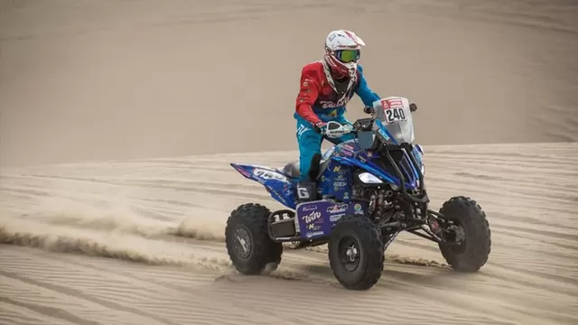 As&iacute; celebr&oacute; Nicol&aacute;s Cavigliasso su llegada a la meta. | Video: Cortes&iacute;a @dakar