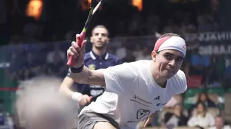 Diego Elías en la final del Qatar Classic 2024 tras vencer al número 1 del Squash, Ali Farag. | Video AD / Foto: PSASquashTour