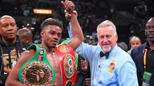 Errol Spence Jr. es campeón mundial de peso welter. | Foto: AFP/Video: YouTube WFAA 