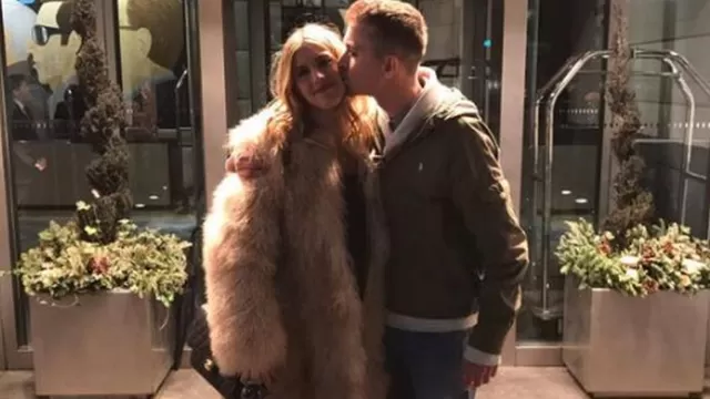 Bella tenista tuvo que pagar su apuesta.