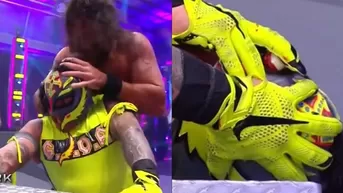 Extreme Rules: Rey Mysterio "perdió el ojo" y Seth Rollins vomitó del impacto