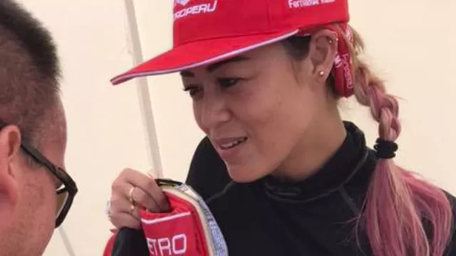 Fernanda Kanno inició el Dakar 2018 entre lágrimas y se lo dedicó a sus padres