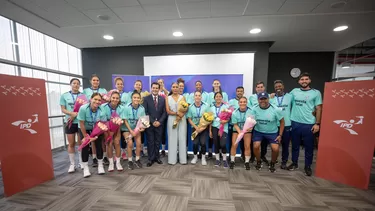IPD le rindió un emotivo homenaje a plantel de Alianza Lima por medalla de plata / IPD
