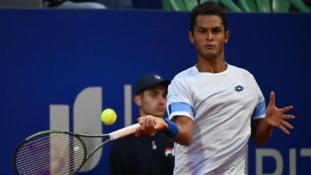 Juan Pablo Varillas clasificó a semifinales del ATP de Buenos Aires tras vencer a Mussetti