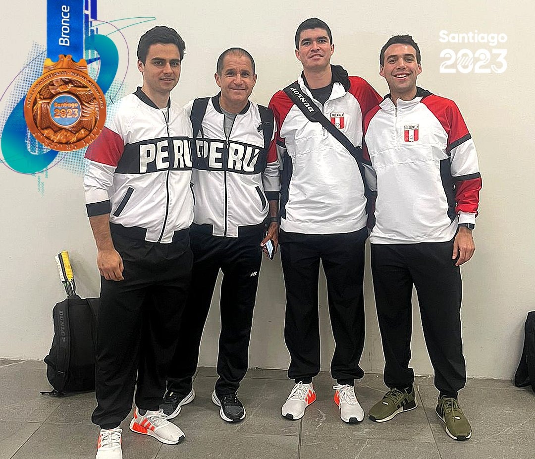 Diego Elías, Alonso Escudero y Rafael Gálvez ganaron bronce en Squash equipos masculino. | Foto: IPD