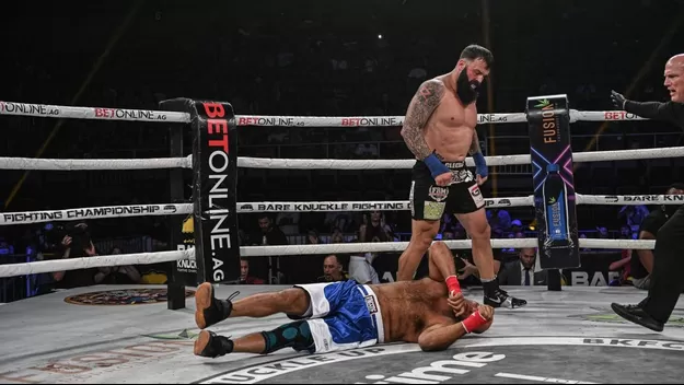 Justin Thornton murió tras sufrir un nocaut en combate de boxeo sin guantes
