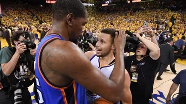 Kevin Durant marcó el pase del año en la NBA: Jugará en los Warriors