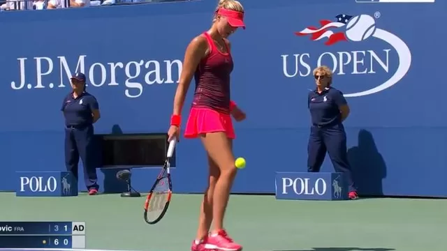 Kristina Mladenovic: francesa sorprendió con habilidad para el fútbol