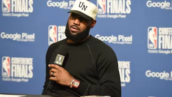 LeBron James deja en el aire su futuro tras eliminación de Lakers