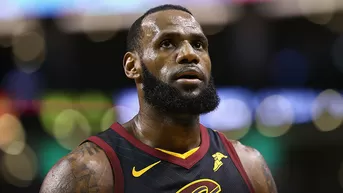 LeBron James fichó por los Lakers por cuatro años y $154 millones