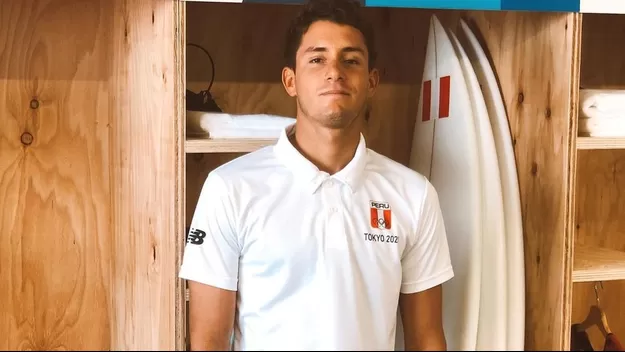 Luca Mesinas se convirtió en el primer hispanoamericano en clasificar a la Liga Mundial de Surf