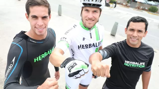 Mauricio Fiol, Nicolás Schreier y Rodrigo Medrano en competencia Ironman