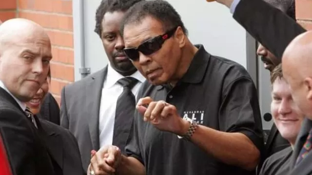 Muhammad Ali: exboxeador fue hospitalizado por una neumonía