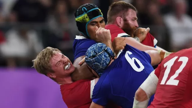 Mundial de Rugby: brutal codazo provocó la eliminación de Francia