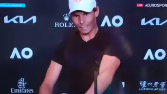 Nadal sufrió calambre en conferencia e inmediatamente la dejó para no ser víctima de memes