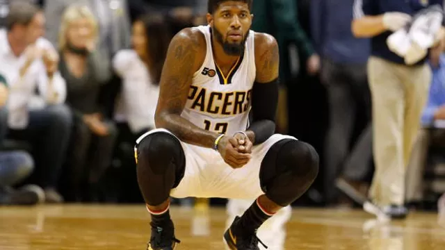 NBA: Multan a Paul George con US$ 15 mil por patear balón hacia aficionada