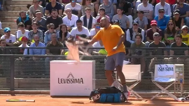 Kirgyos fue expulsado el Masters 1000 de Roma por su terrible comportamiento. | Video: ATP Tennis TV