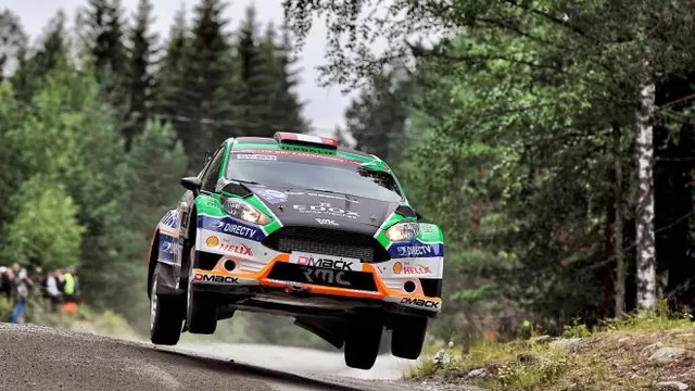 Nicolás Fuchs debutó en el primer especial del Rally de Finlandia 