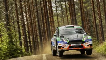 Nicolás Fuchs se vio obligado a abandonar en el Rally de Finlandia 