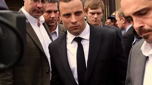 Oscar Pistorius sale de la cárcel y fue puesto bajo arresto domiciliario