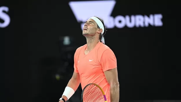 Rafael Nadal anuncia que ha dado positivo tras volver de Abu Dabi