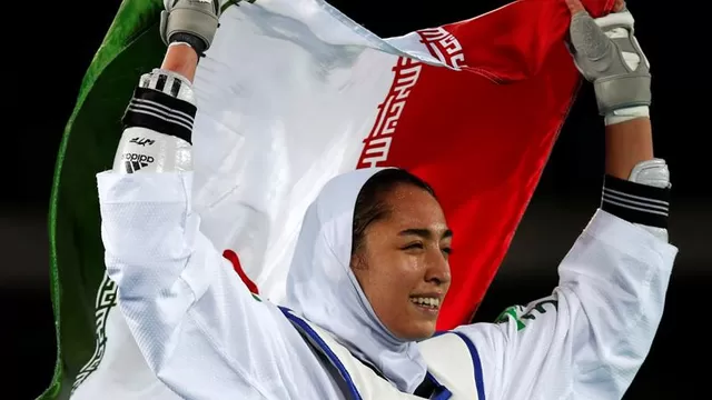 Río 2016: Irán celebra la primera medalla olímpica de su historia para una mujer