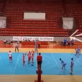 Serbia: DT le propinó violenta patada a jugador en la Superliga de voleibol