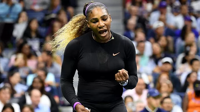 Serena Williams aplastó a Sharapova en su estreno en el US Open
