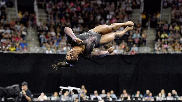 Simone Biles hizo la acrobacia en el campeonato nacional de los Estados Unidos. | Video: Am&amp;eacute;rica TV