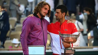 Stefanos Tsitsipas: "Novak Djokovic hace pasar por idiotas a la mayoría de tenistas"